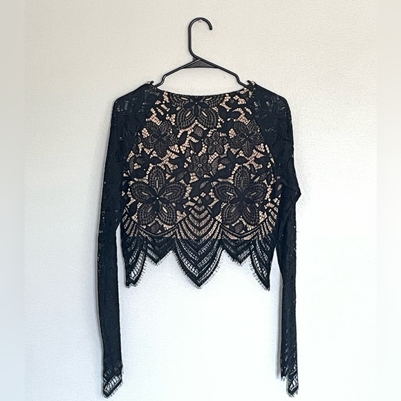 FL&L “Guava” Lace Top - Picture 3 of 4